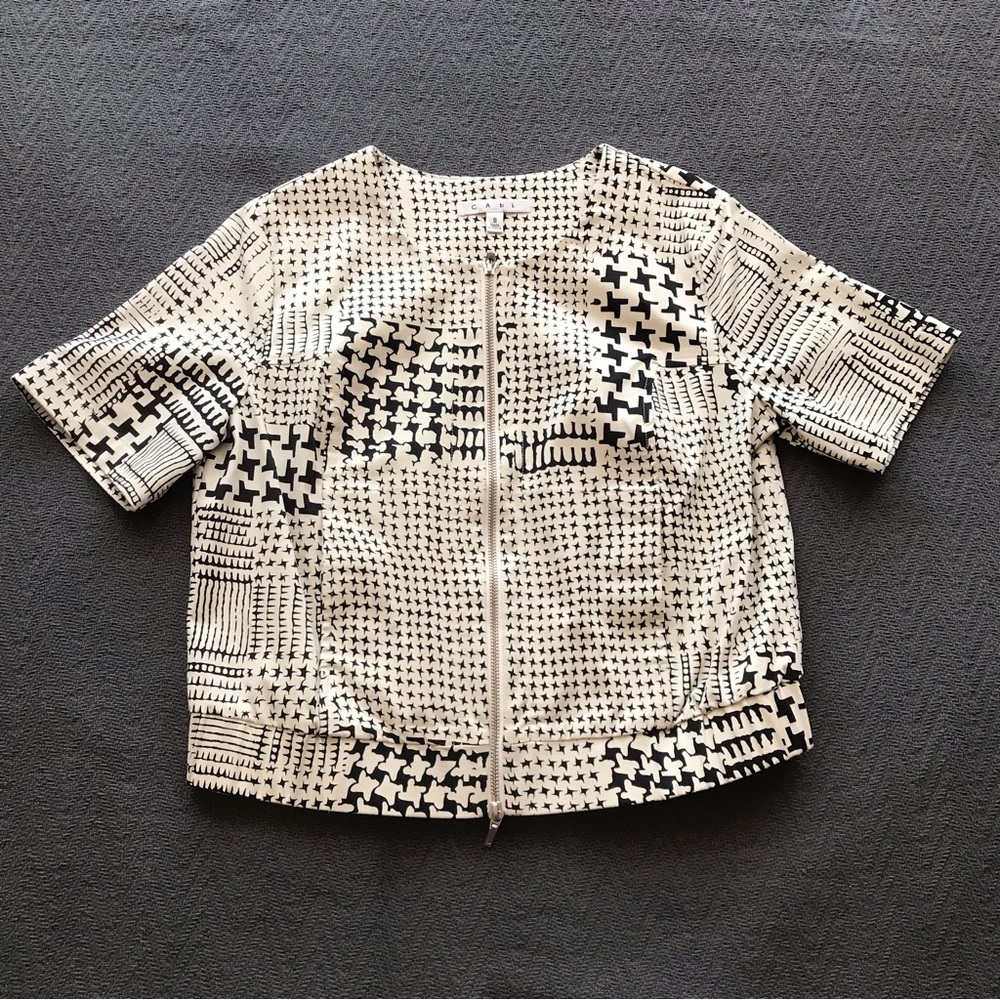 NWOT CAbi Cotton Zip Jacket Short Sleeve Ninja Star Reverse Houndstooth Pattern